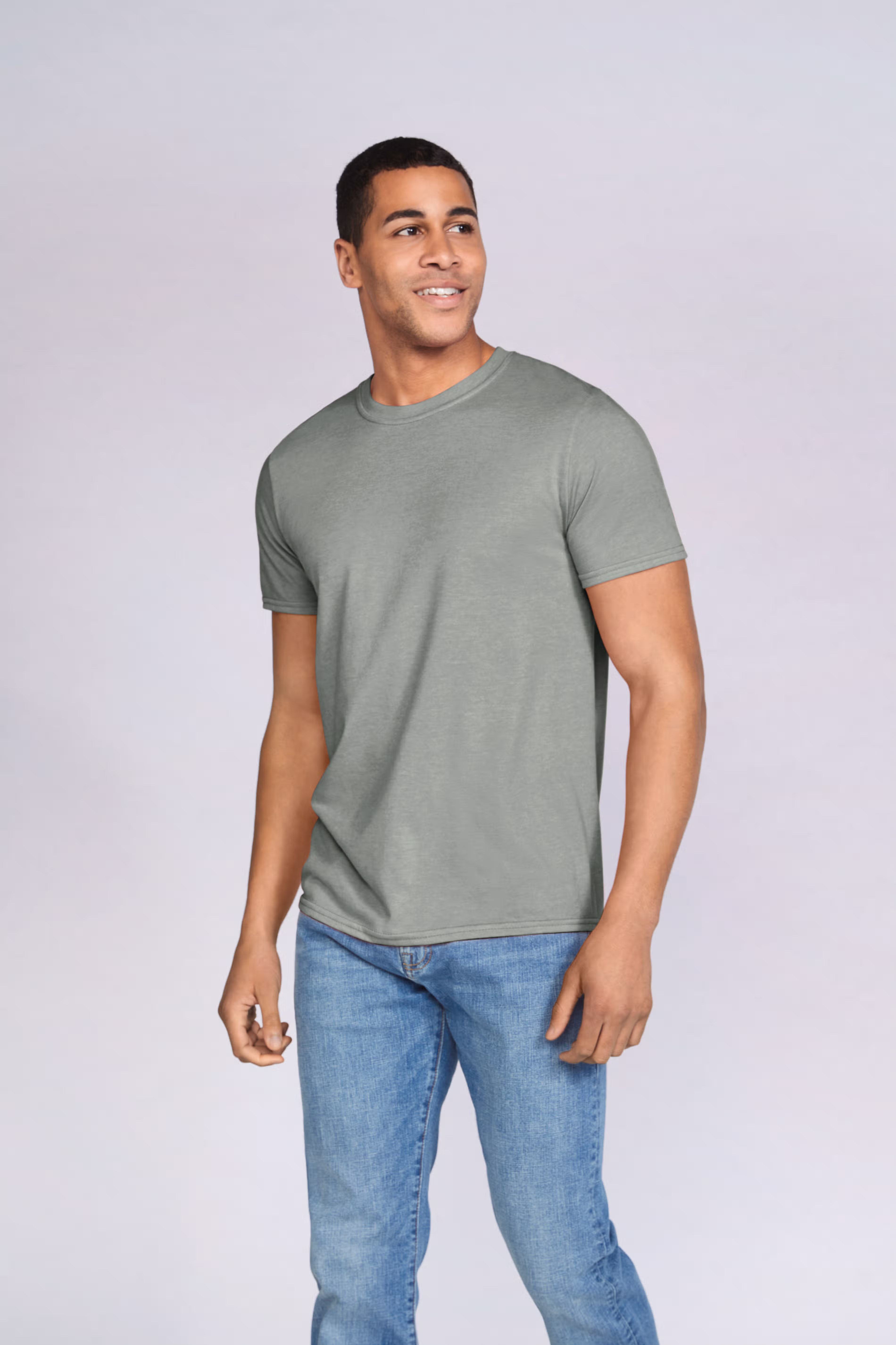 GI6400 - T-shirt de homem corte europeu